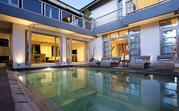 Ami Coral Villa
